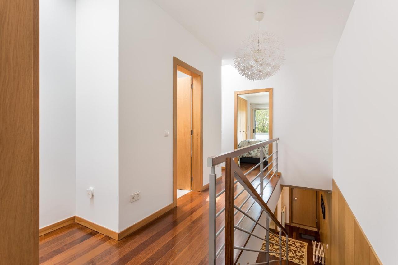 Apartmán Joivy Sleek House Balcony & 2 Terraces In Porto Maía Exteriér fotografie